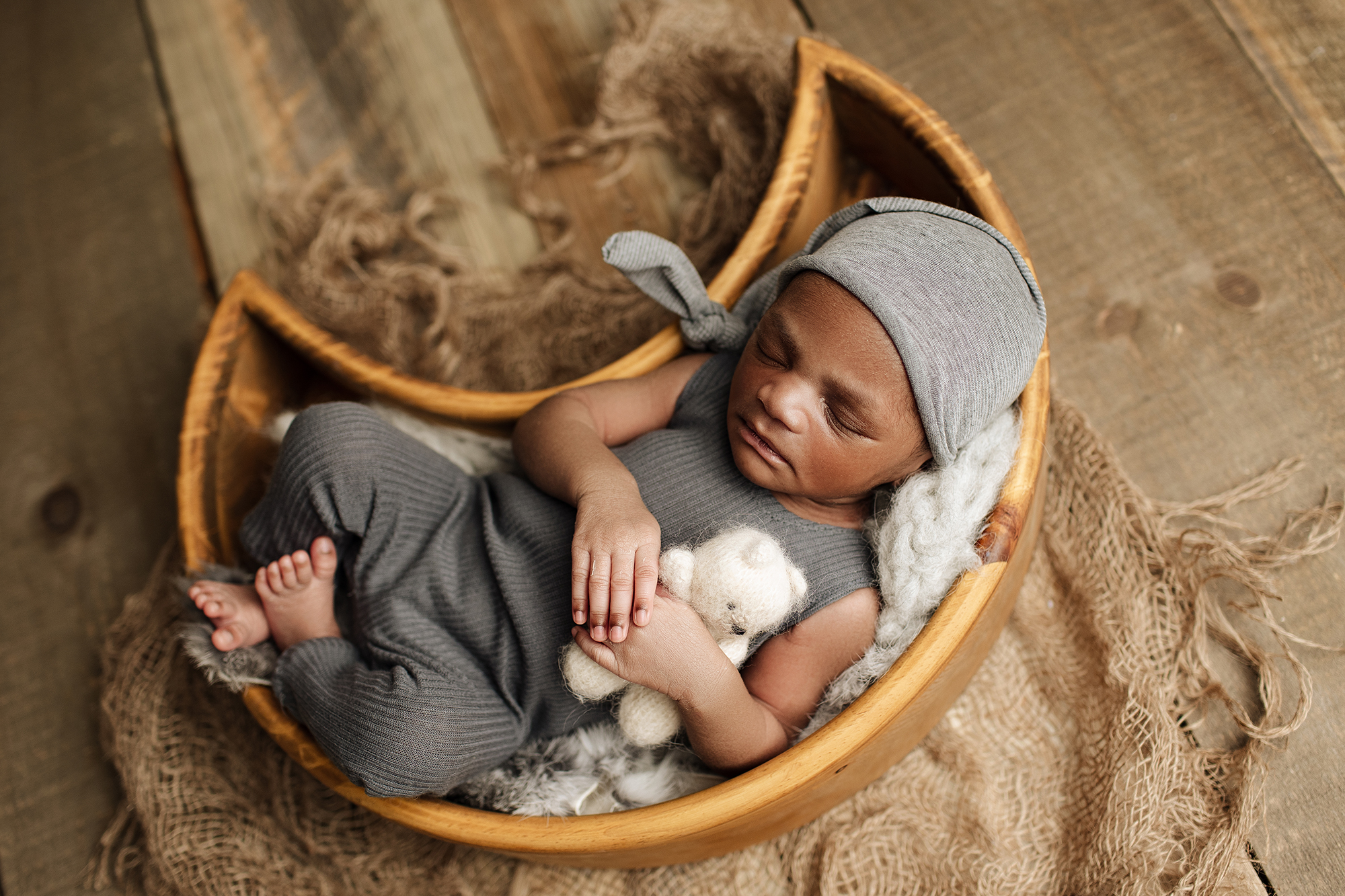 IT5A0982 copy newborn photography workshop