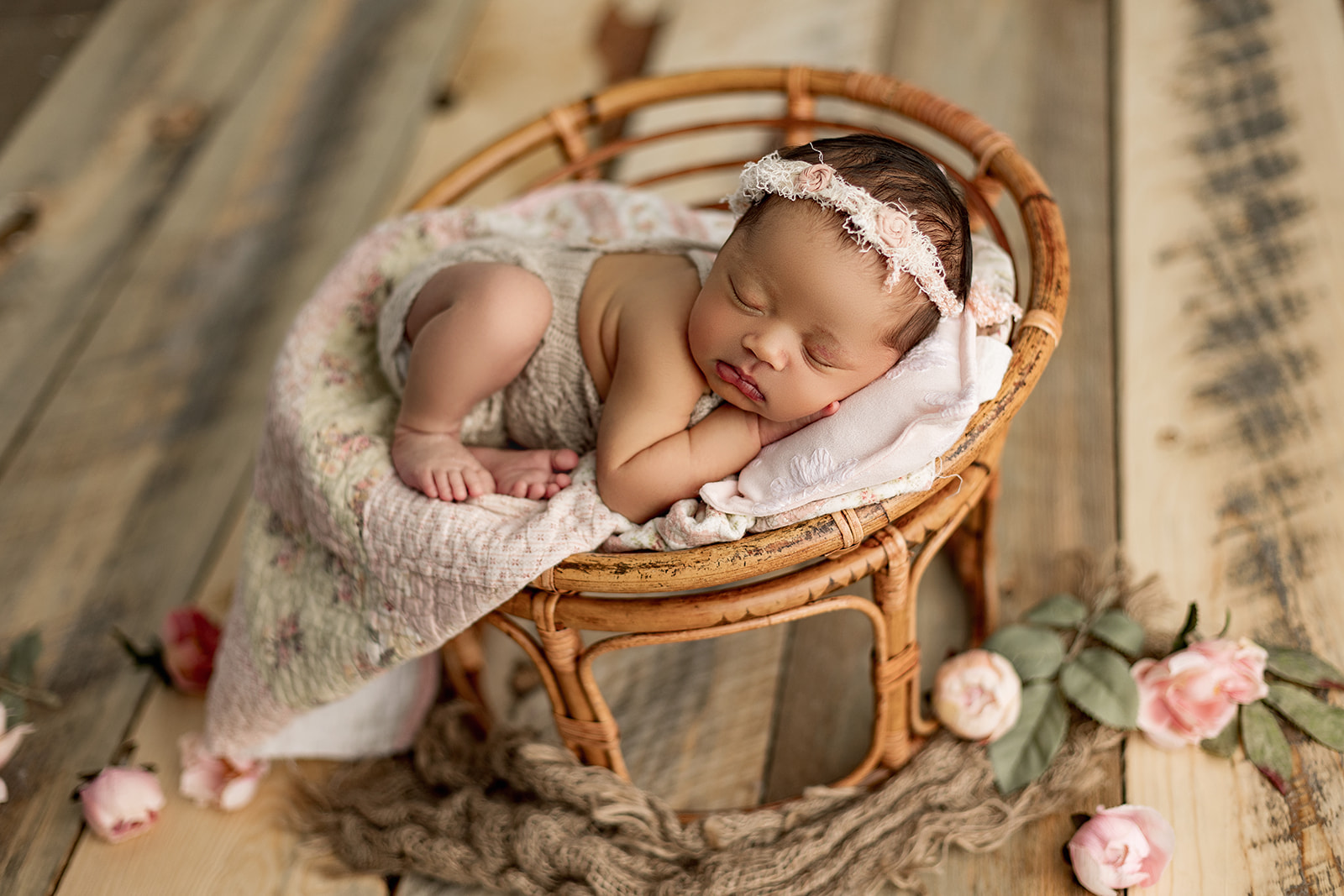 Newborn photography courses, newborn photography tutorials, easy newborn photography classes, newborn mentor, newborn photography workshop