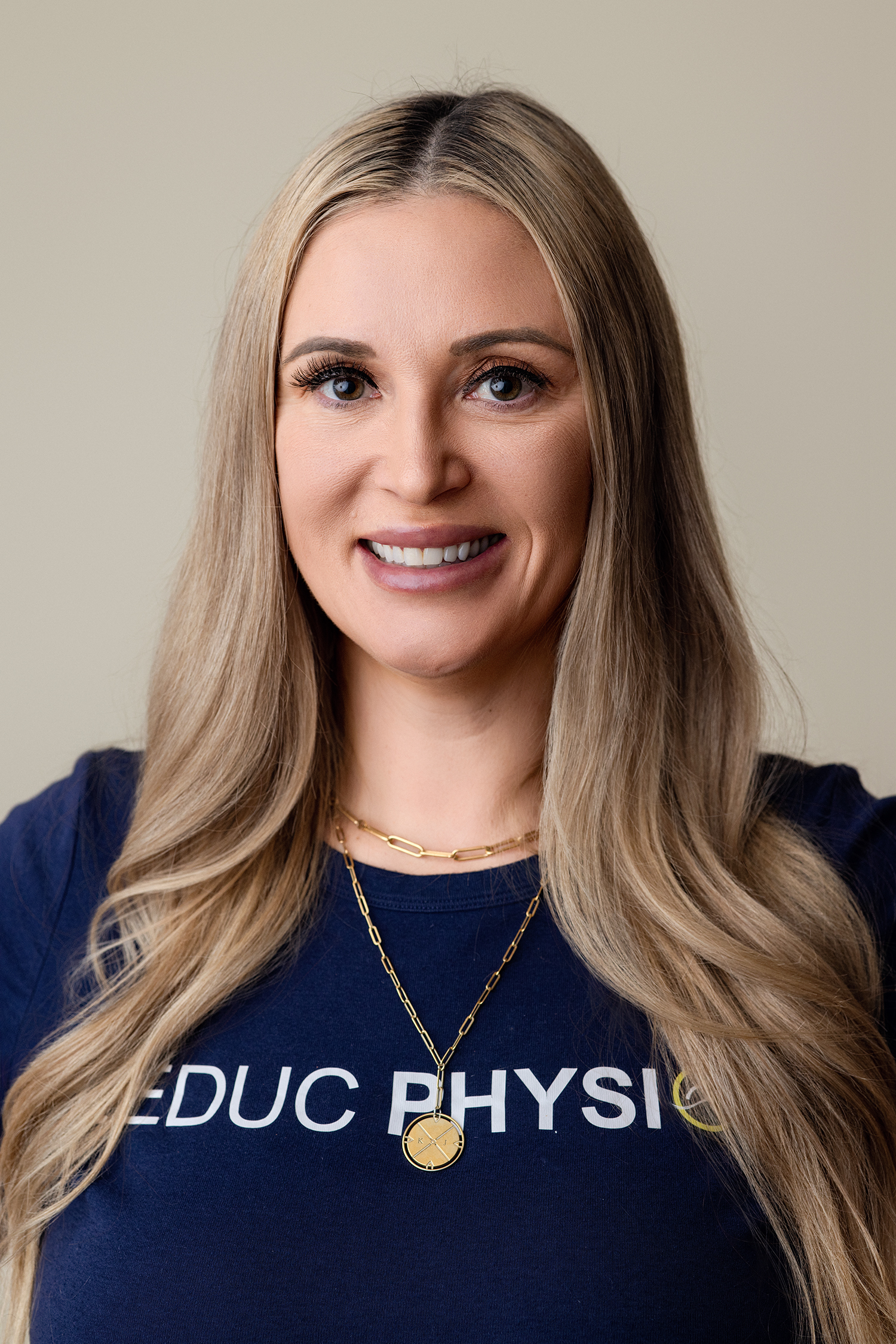 Newborn photography courses, newborn photography tutorials, easy newborn photography classes, newborn mentor, newborn photography workshop